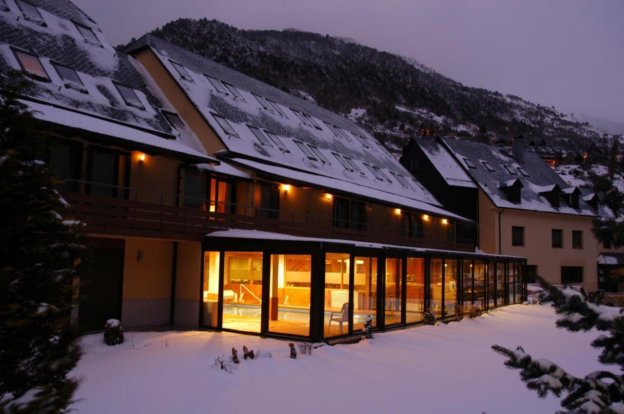 Hotel & Restaurante Pena Arros Exterior photo